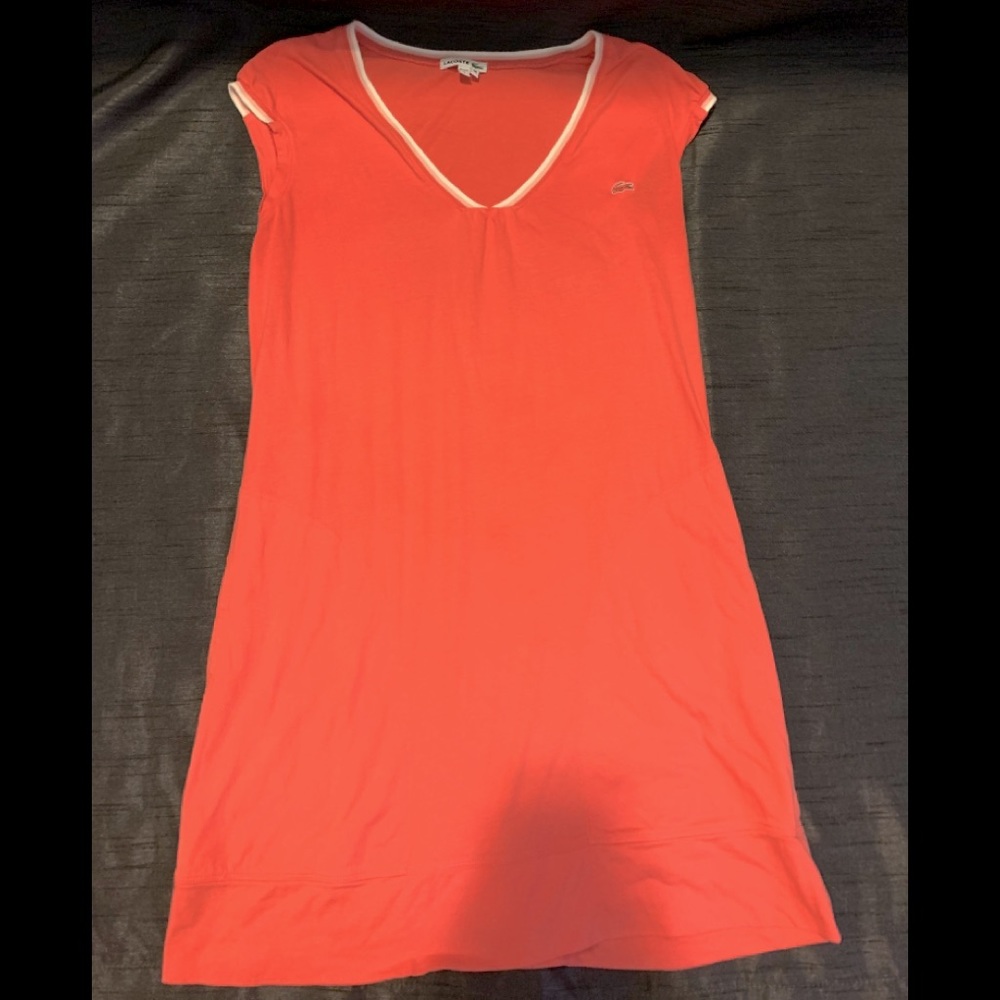 Lacoste tennis dress!!! Size 38 made in Peru 🇵🇪
